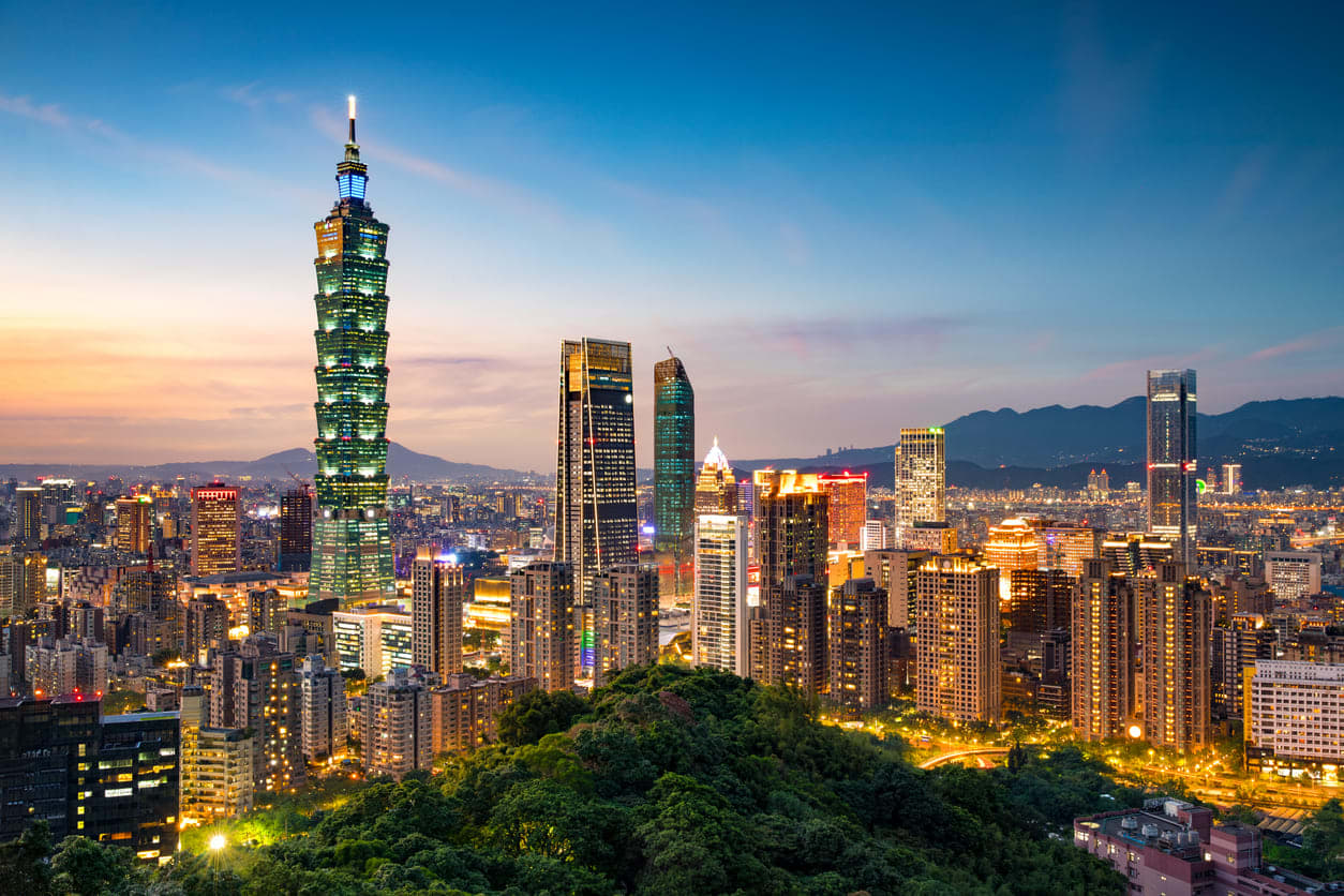 Your Perfect Day in Taiwan: 3 Top-Rated Tours with Daily Departure Guaranteed